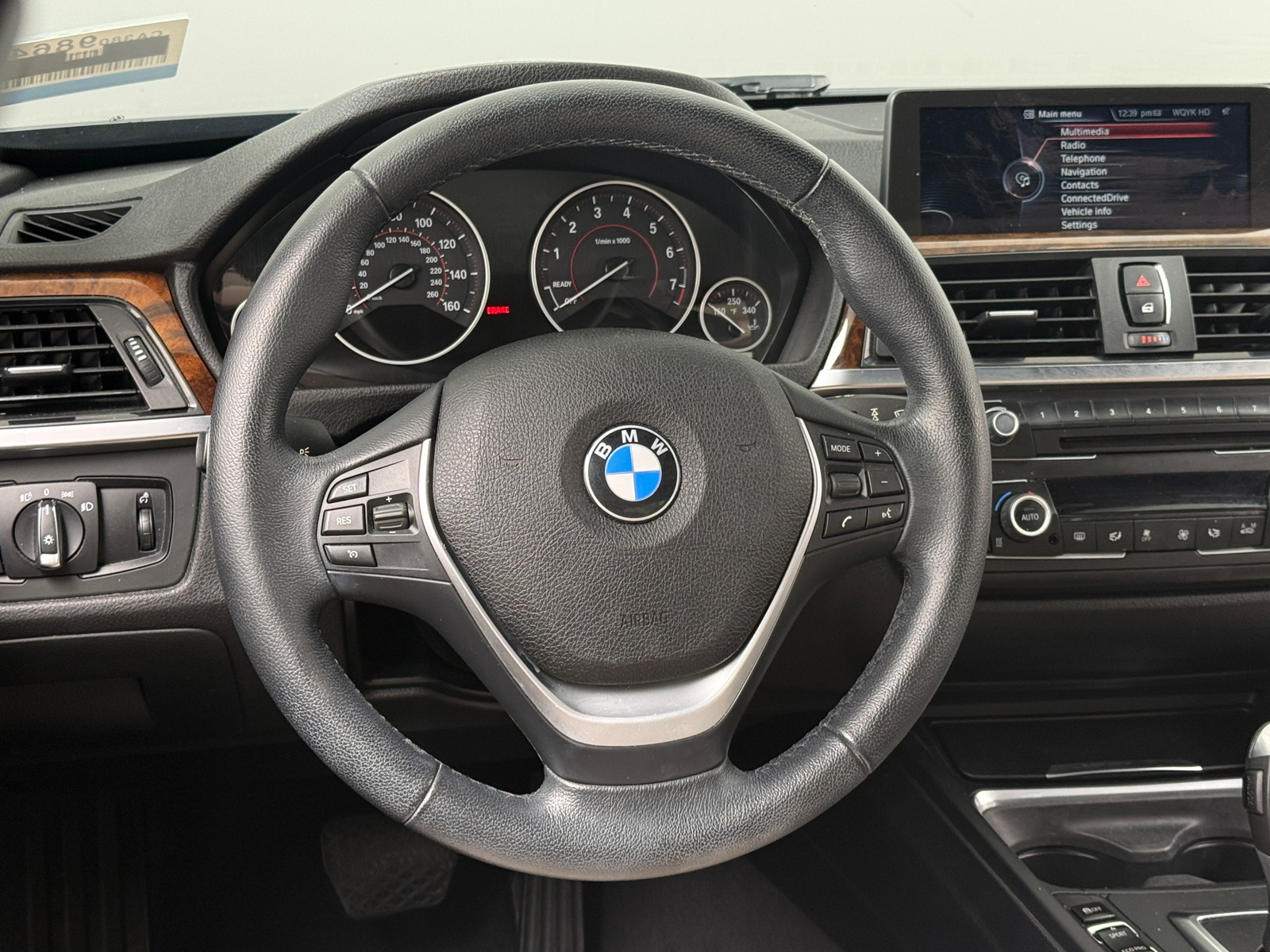 Thumbnail: 2015 BMW 3 Series - 4
