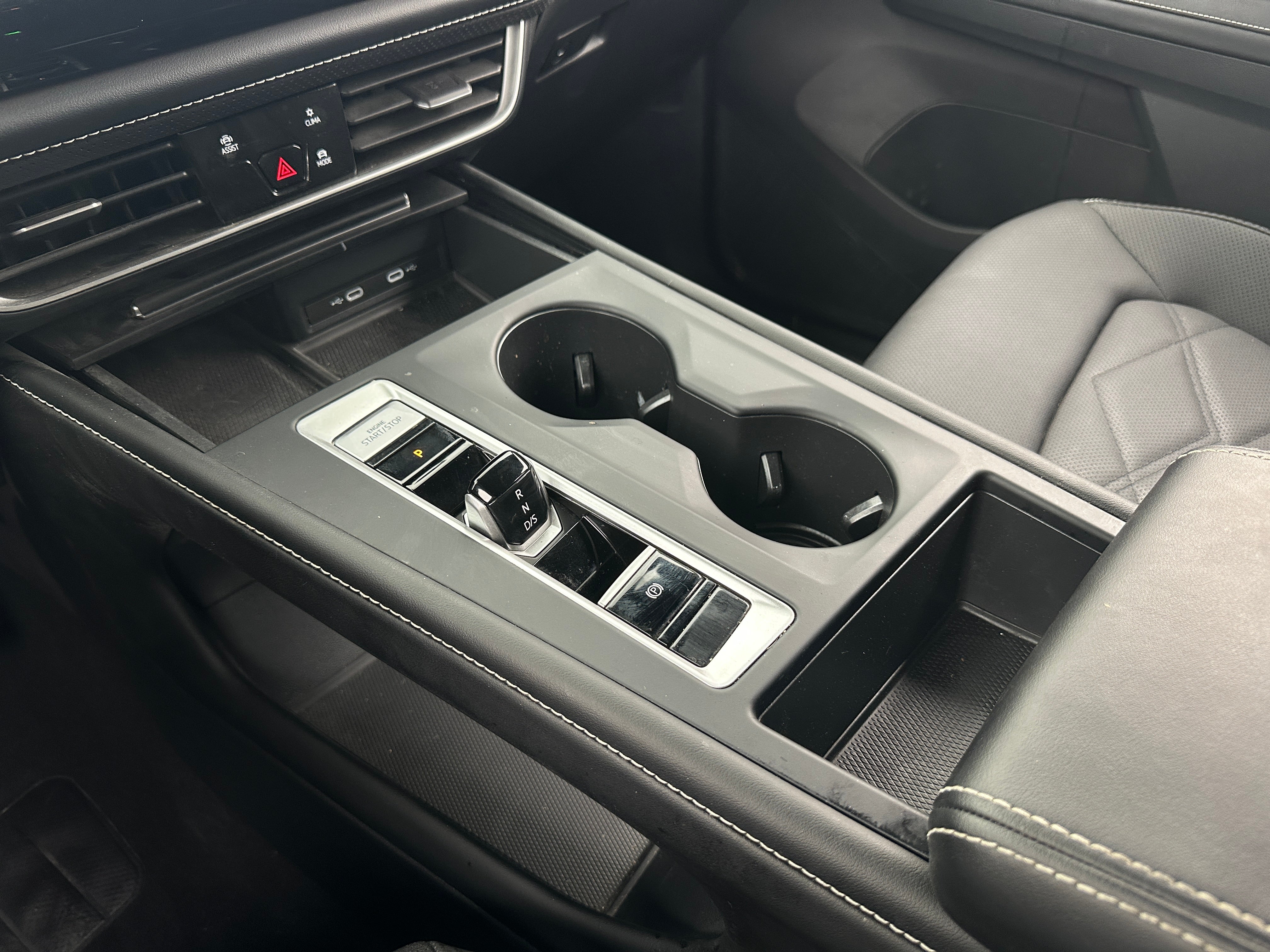 2024 Volkswagen Atlas Cross Sport