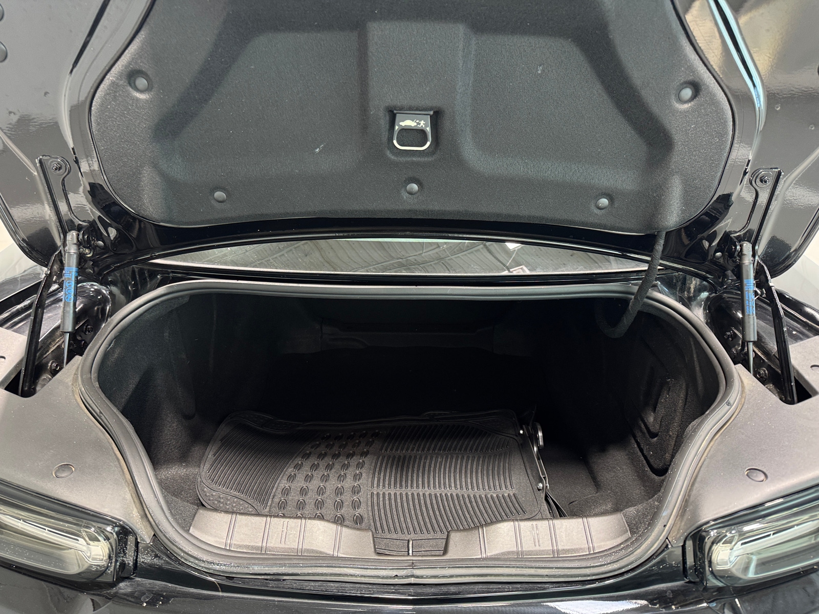 Thumbnail: 2023 Chevrolet Camaro - 4