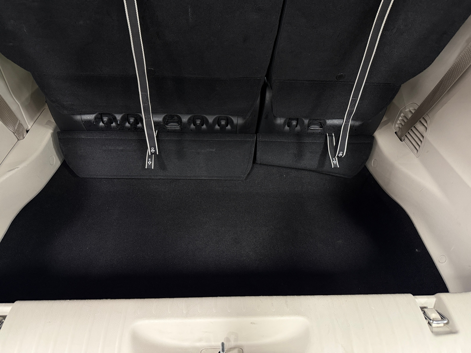 Thumbnail: 2024 Chrysler Pacifica - 6