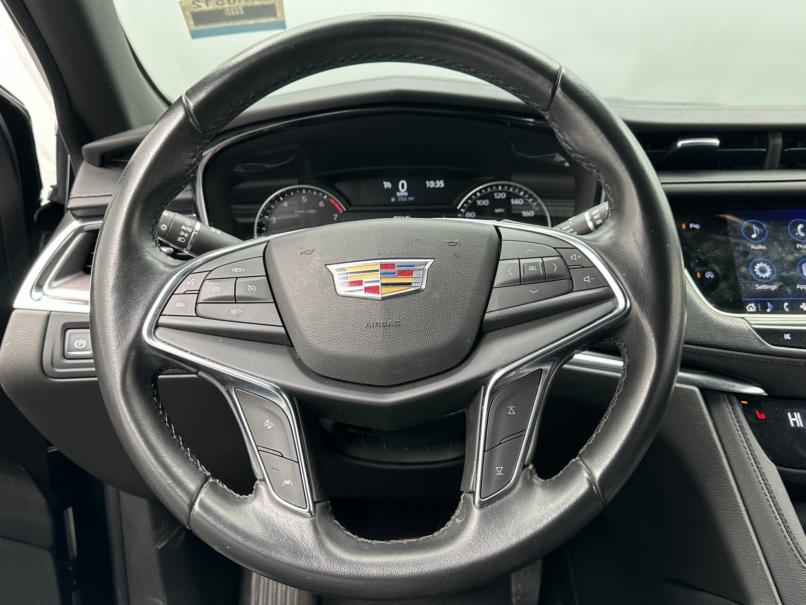 Thumbnail: 2021 Cadillac XT5 - 4