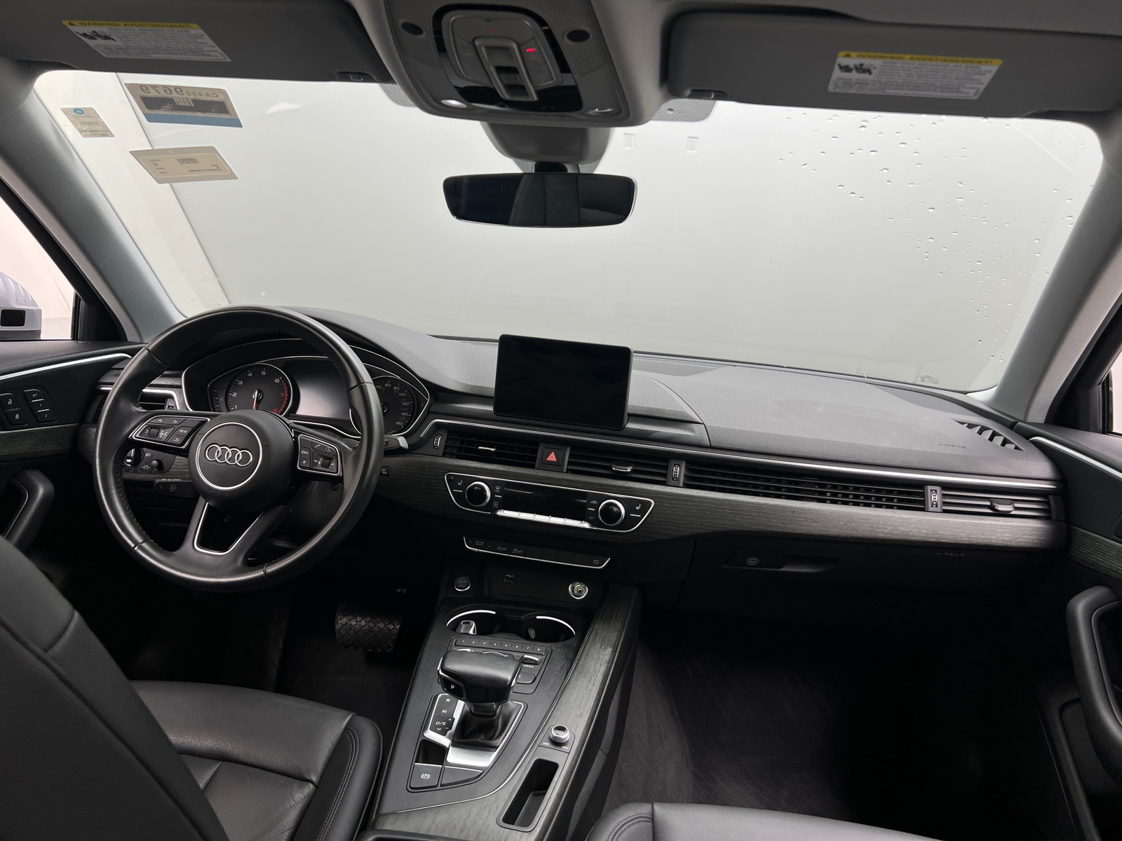 Thumbnail: 2019 Audi A4 - 2