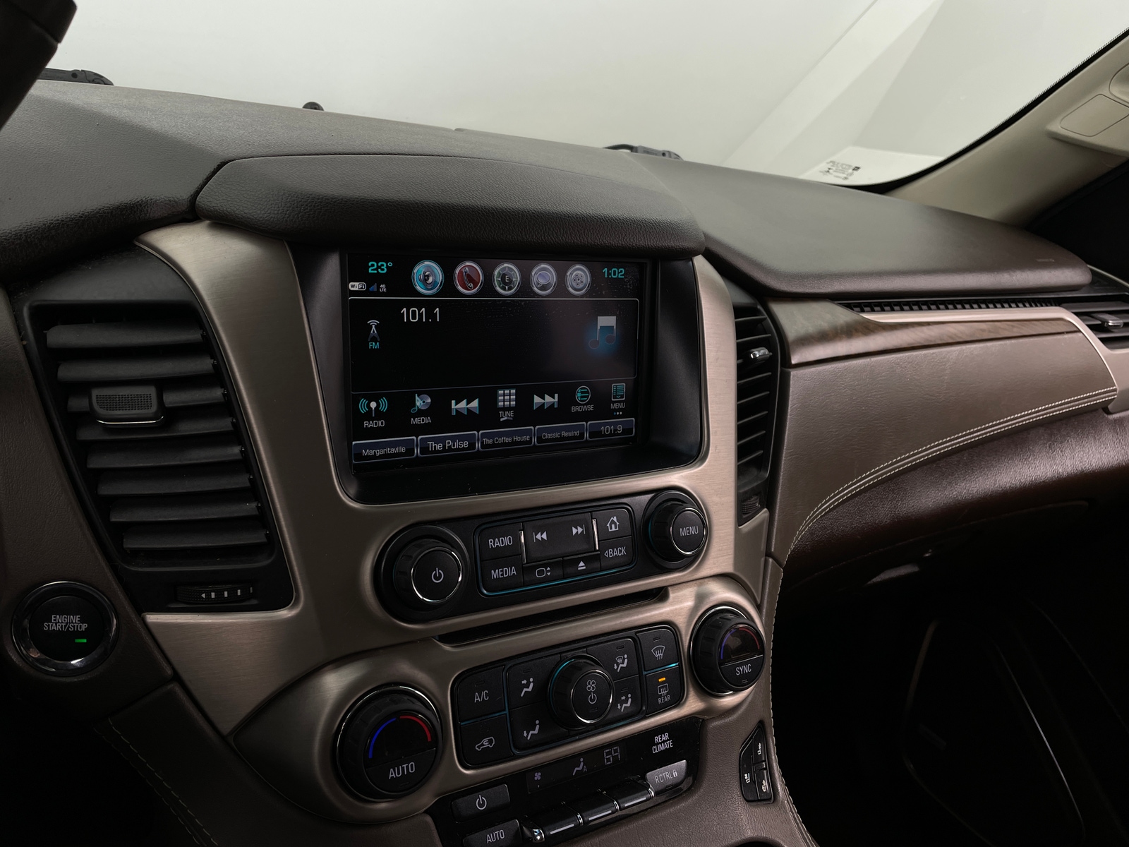 Thumbnail: 2018 GMC Yukon - 3