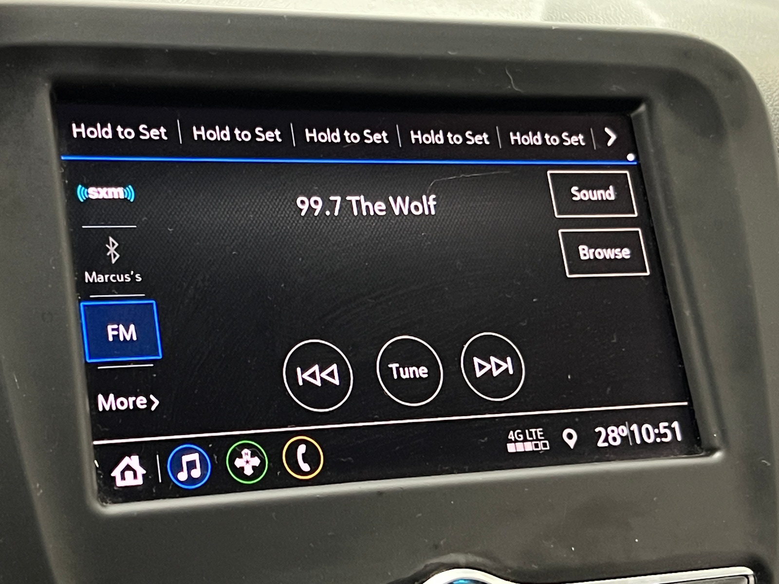 Thumbnail: 2021 Chevrolet Equinox - 4