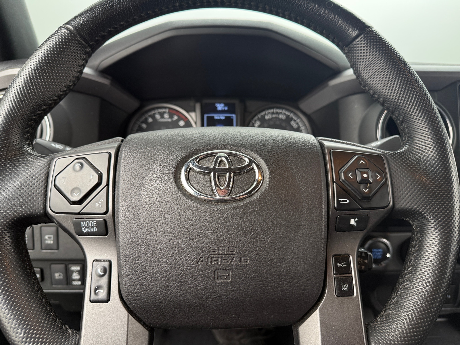 Thumbnail: 2021 Toyota Tacoma - 4