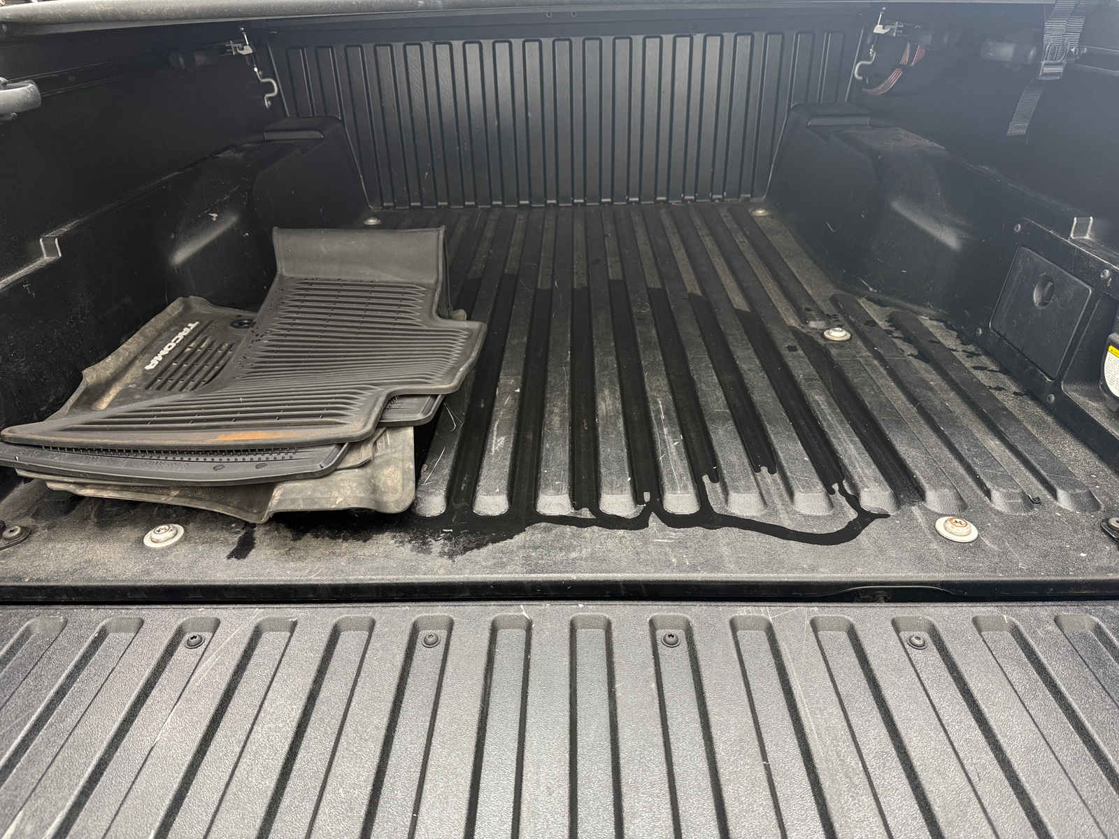 Thumbnail: 2021 Toyota Tacoma - 6