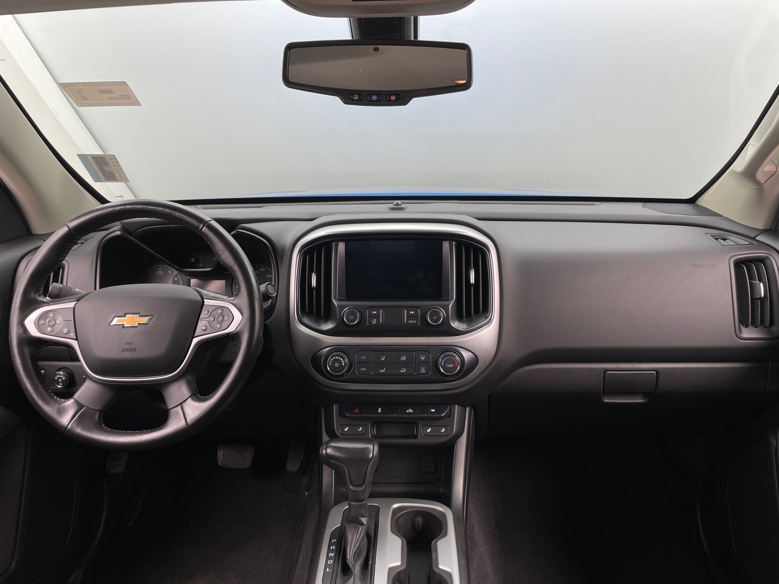 Thumbnail: 2021 Chevrolet Colorado - 3