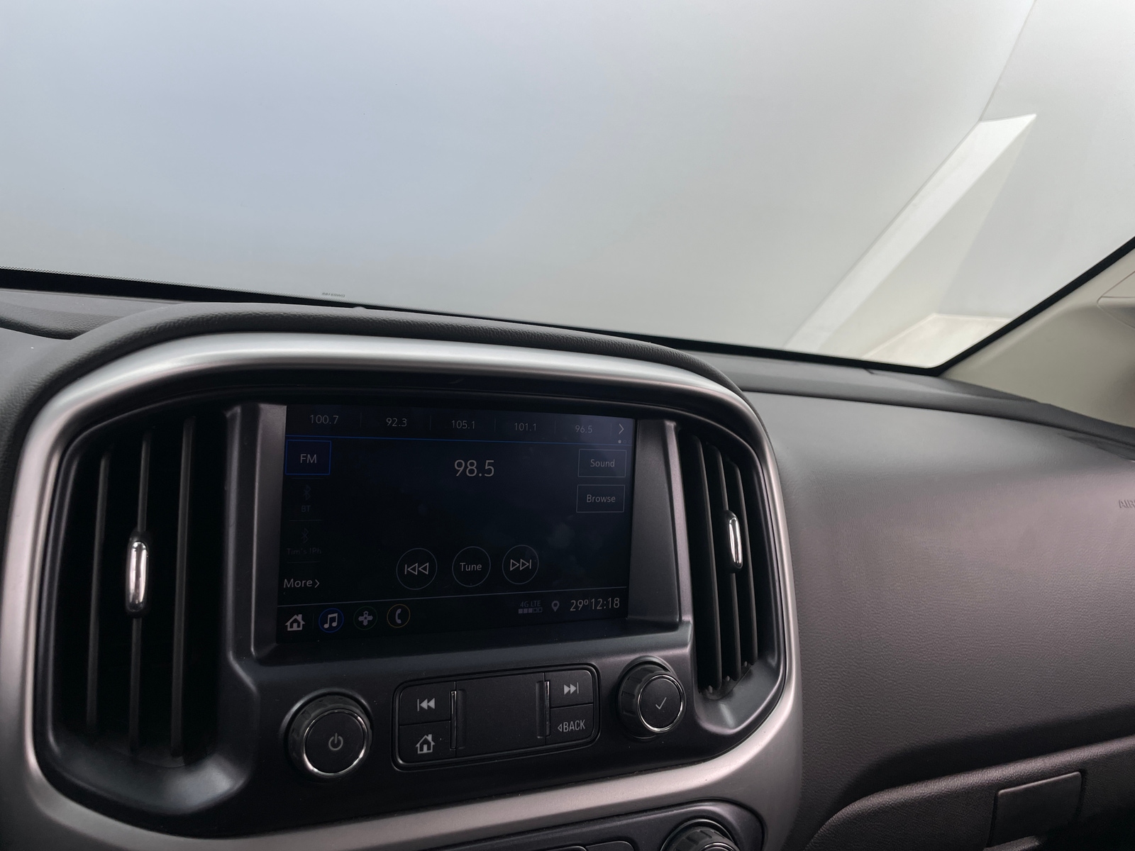 Thumbnail: 2021 Chevrolet Colorado - 4