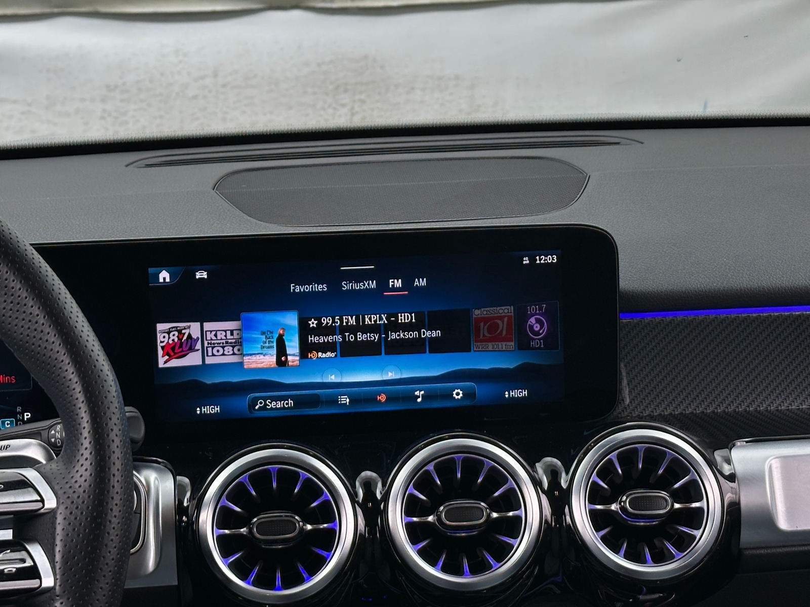 Thumbnail: 2025 Mercedes-Benz GLB - 3