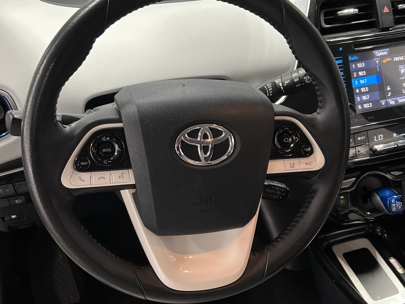 Thumbnail: 2016 Toyota Prius - 4