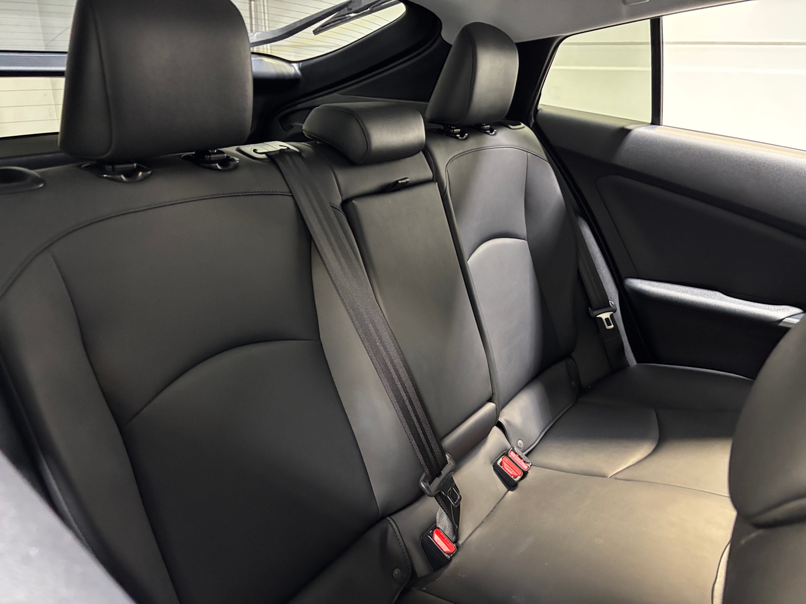 Thumbnail: 2017 Toyota Prius - 5