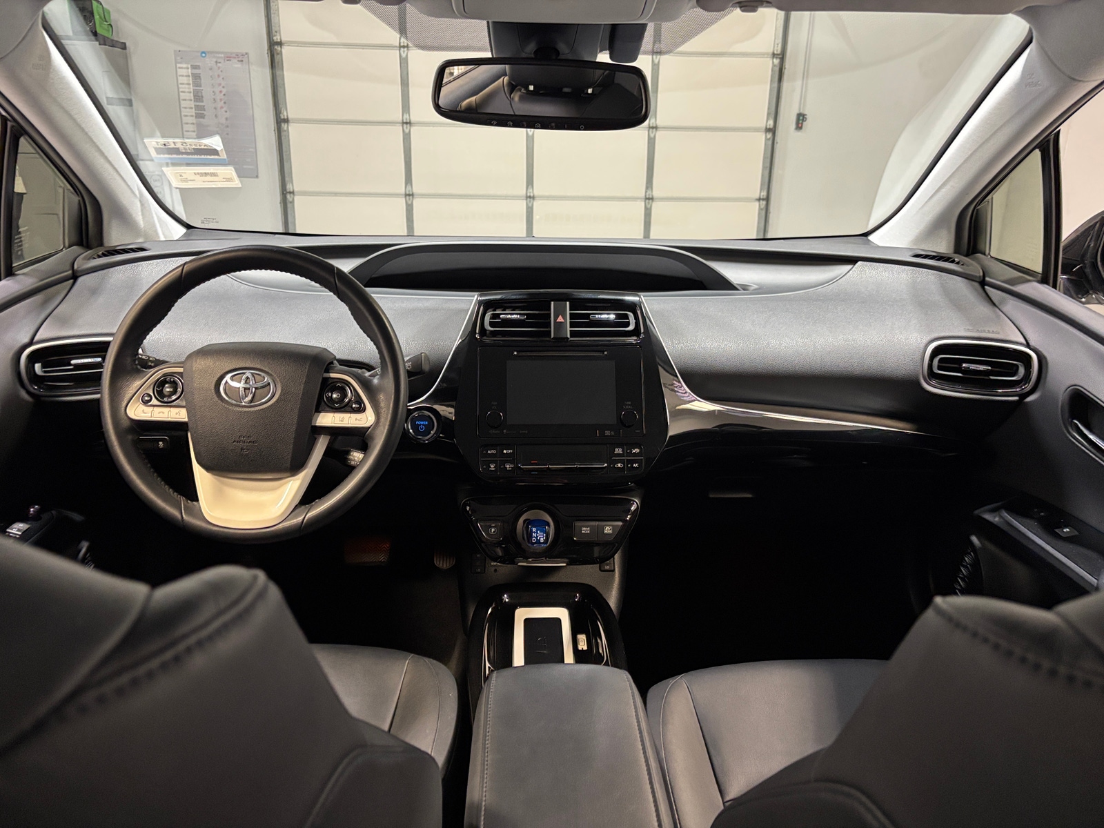 Thumbnail: 2017 Toyota Prius - 2