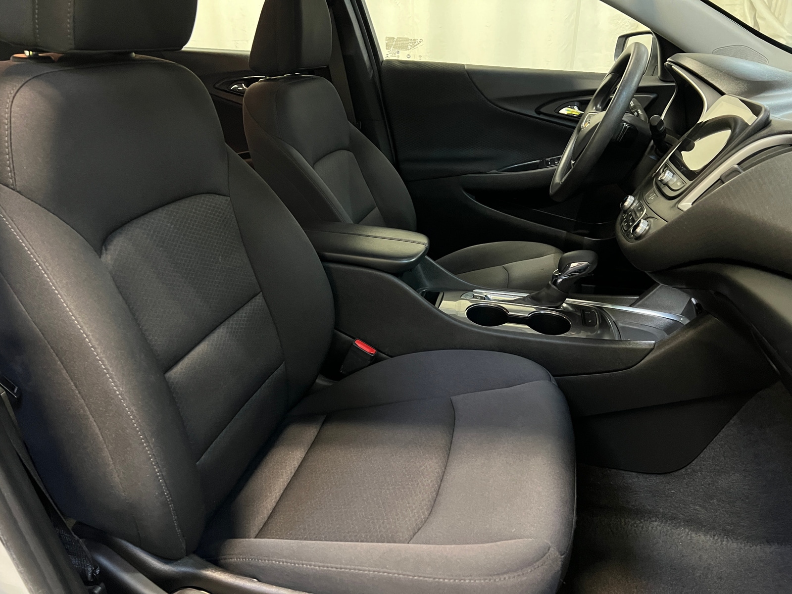 Thumbnail: 2024 Chevrolet Malibu - 2