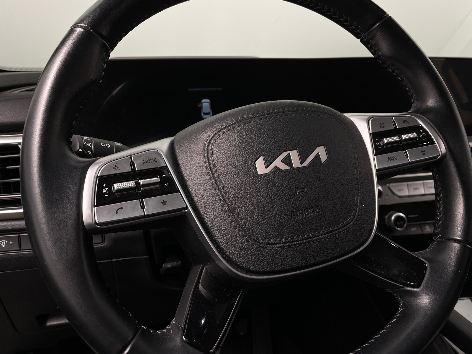 Thumbnail: 2025 Kia Telluride - 4