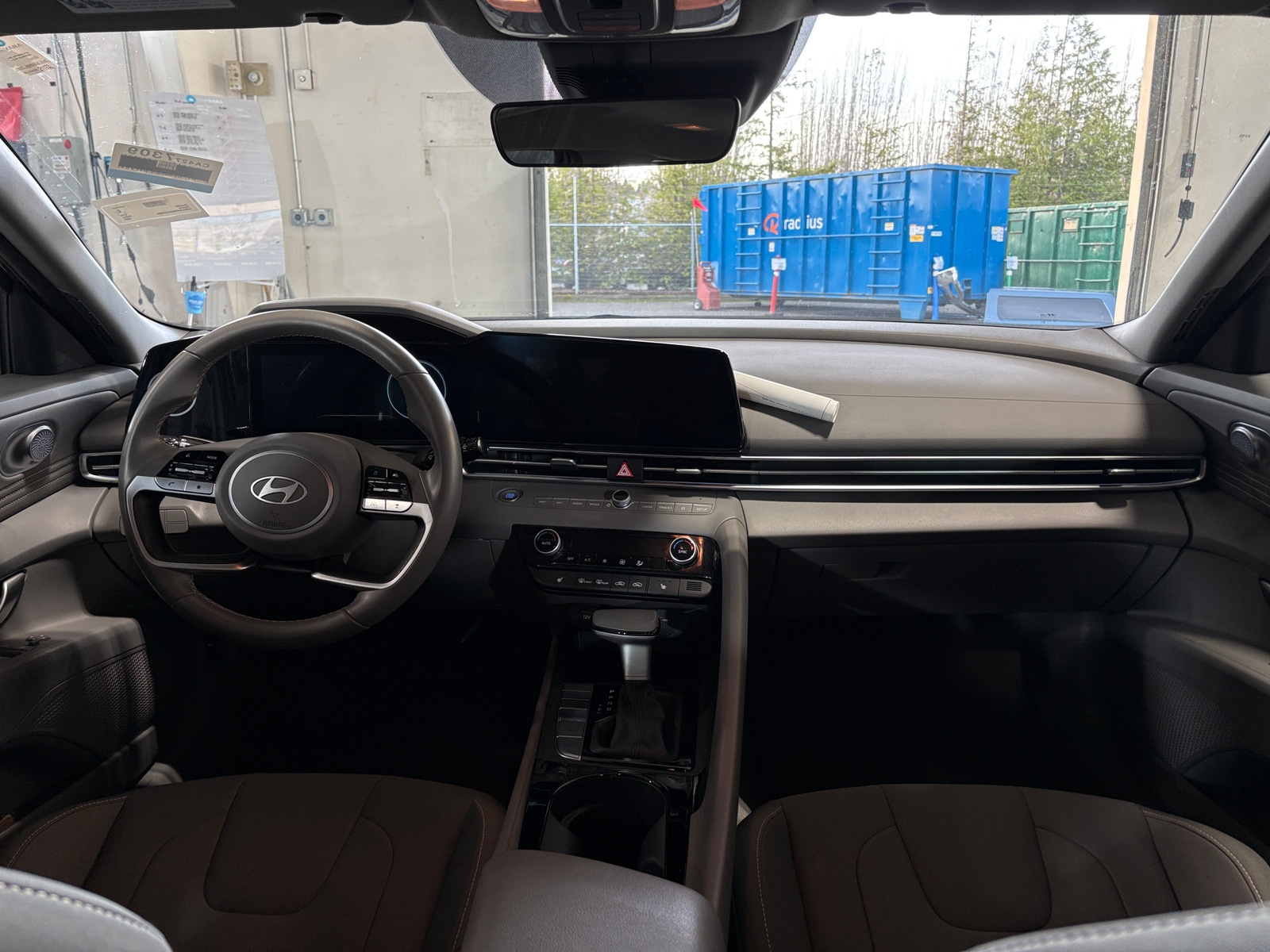 Thumbnail: 2025 Hyundai Elantra - 3