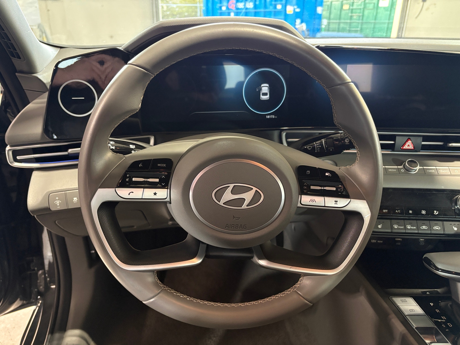 Thumbnail: 2025 Hyundai Elantra - 5