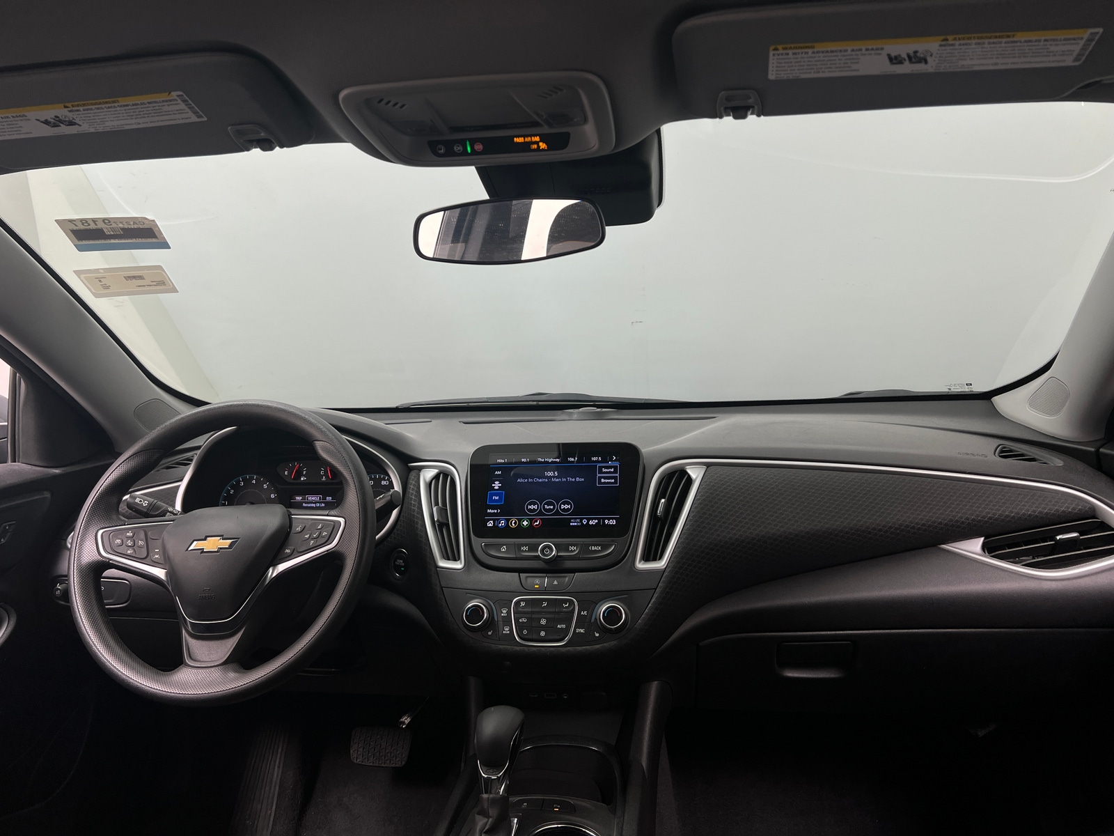 Thumbnail: 2024 Chevrolet Malibu - 3