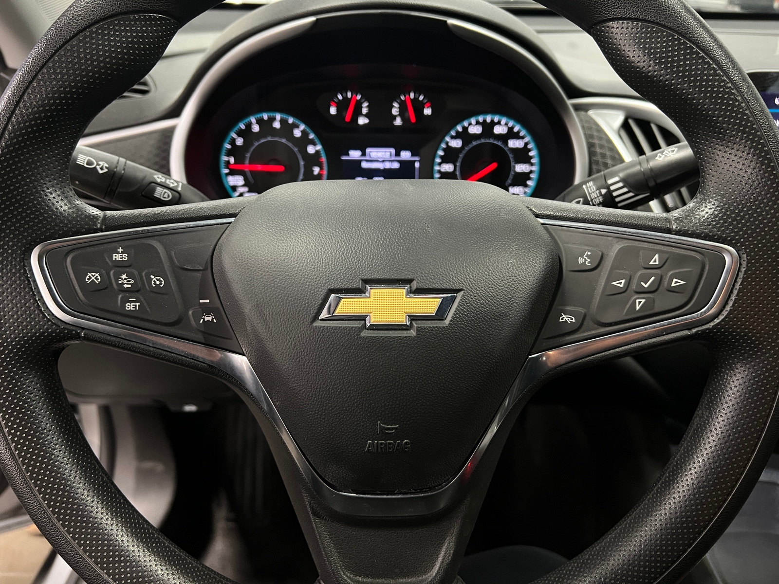 Thumbnail: 2024 Chevrolet Malibu - 5