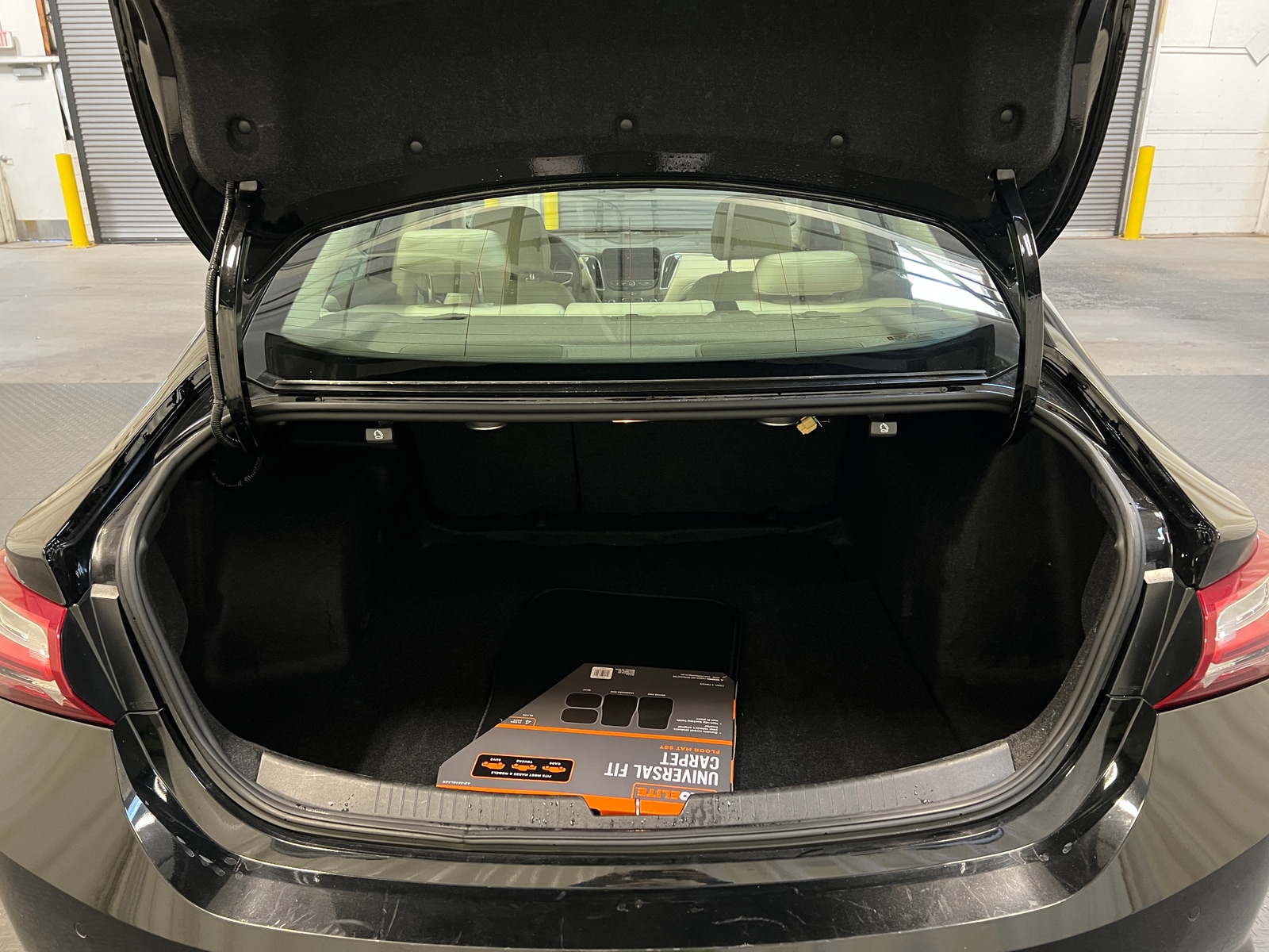 Thumbnail: 2024 Chevrolet Malibu - 6