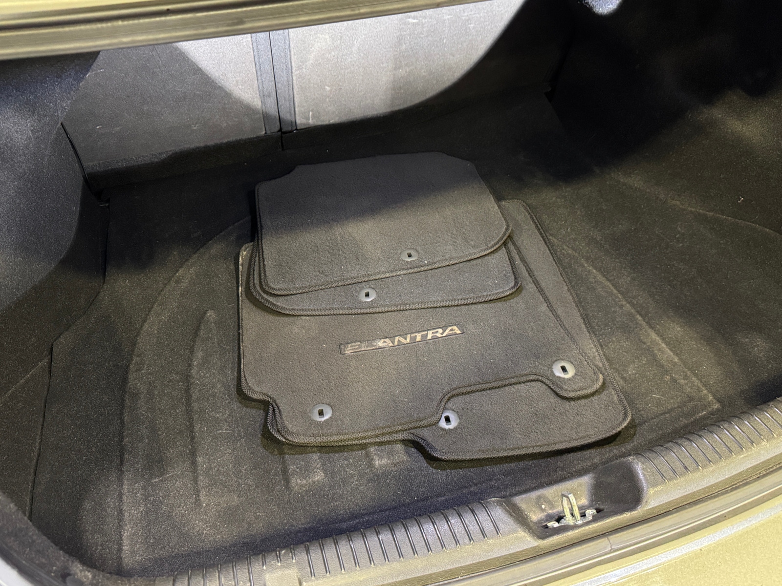 Thumbnail: 2016 Hyundai Elantra - 7