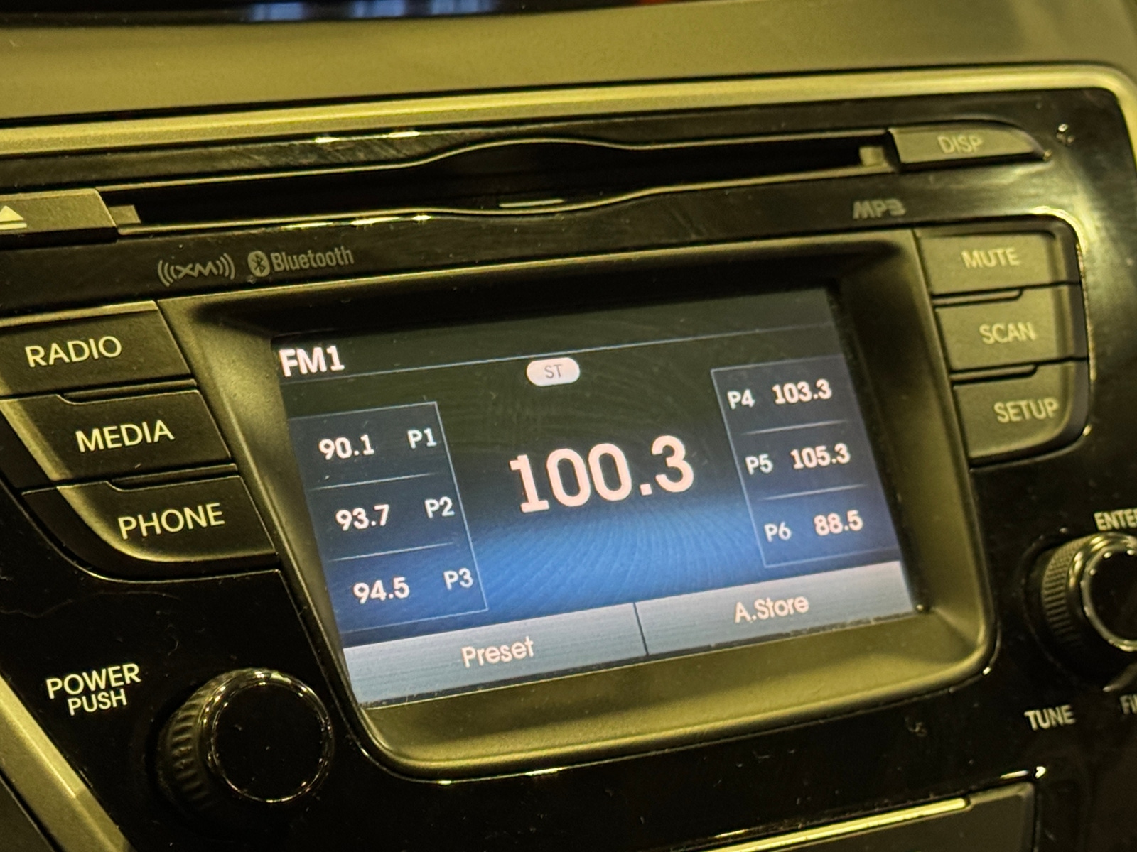 Thumbnail: 2016 Hyundai Elantra - 4