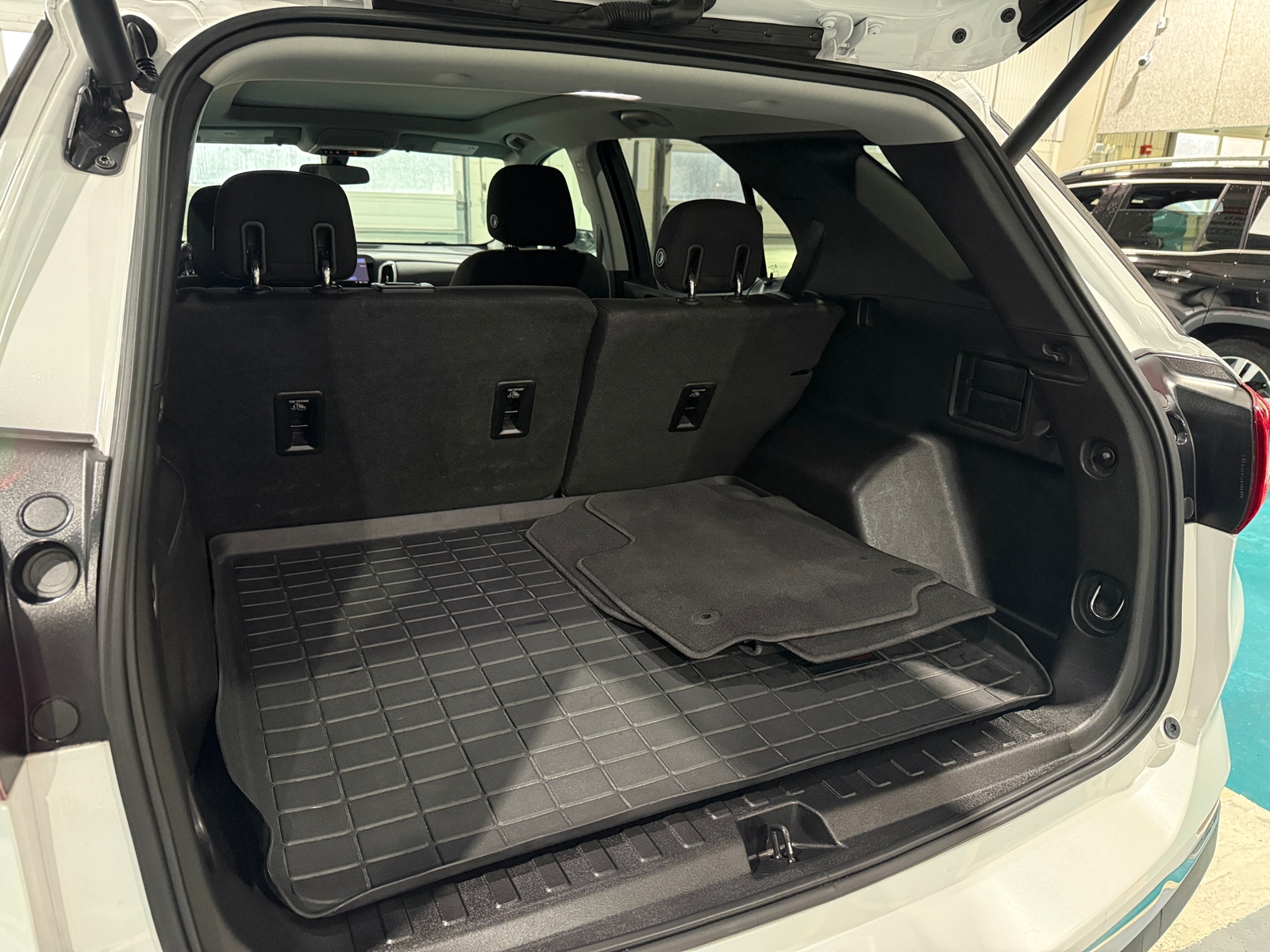 Thumbnail: 2019 Chevrolet Equinox - 7