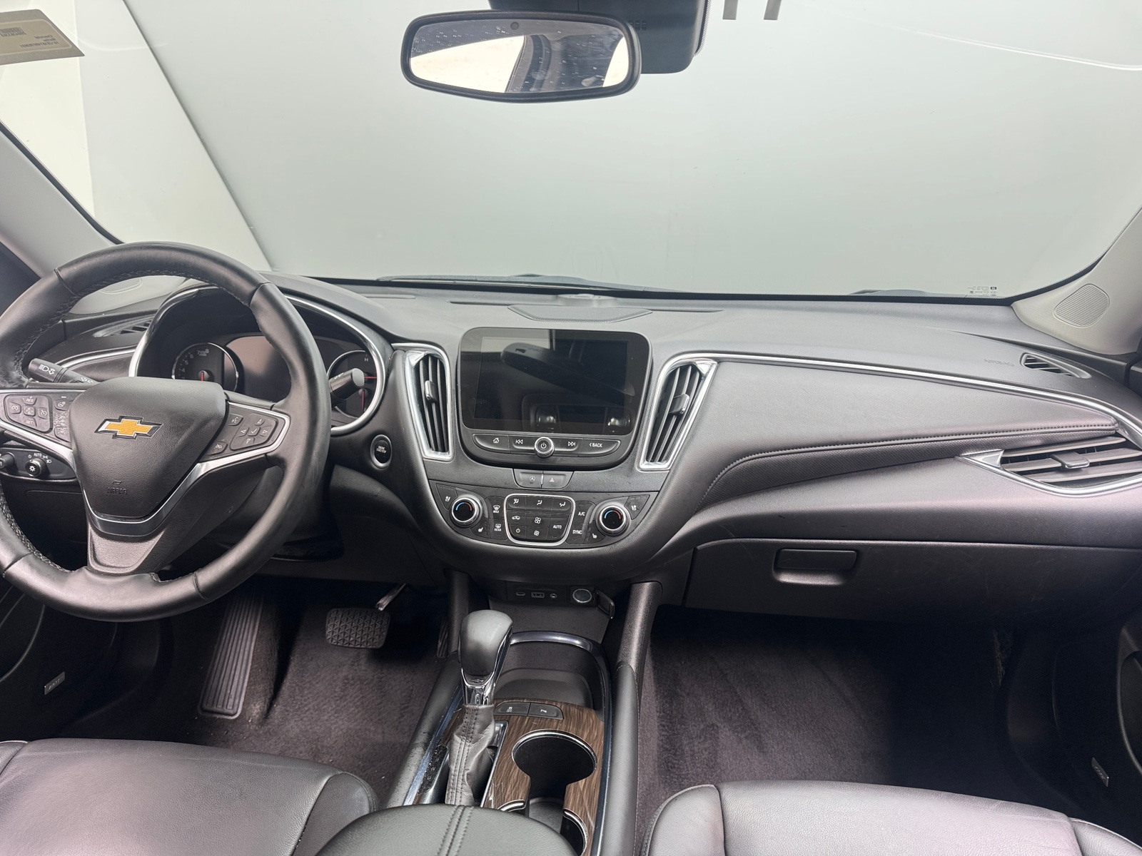 Thumbnail: 2024 Chevrolet Malibu - 2