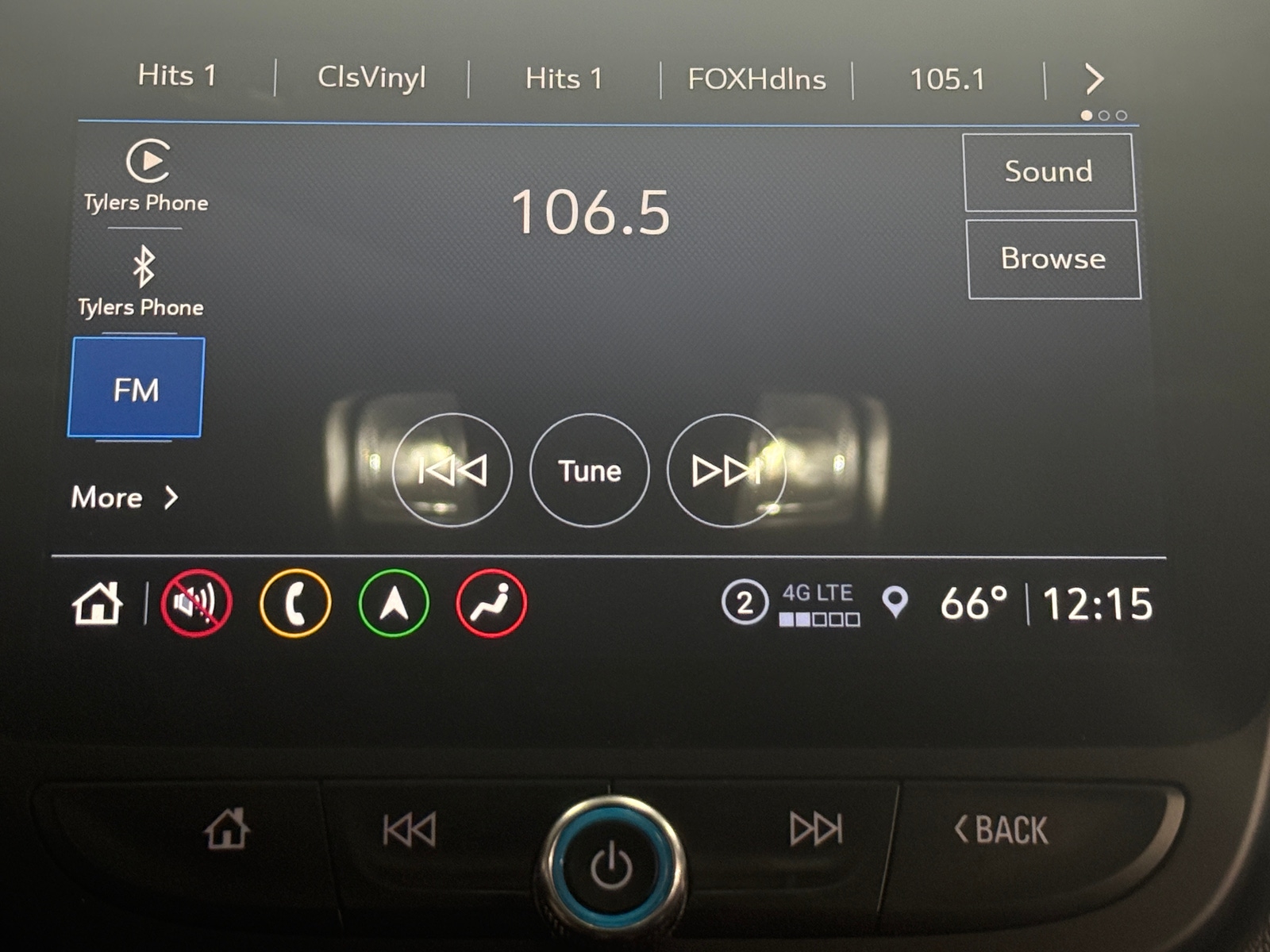 Thumbnail: 2024 Chevrolet Malibu - 3