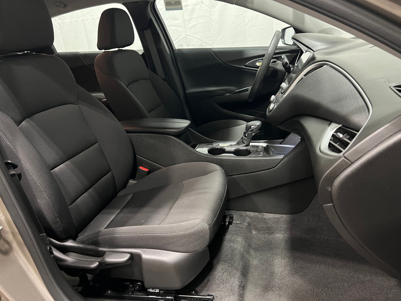 Thumbnail: 2024 Chevrolet Malibu - 2