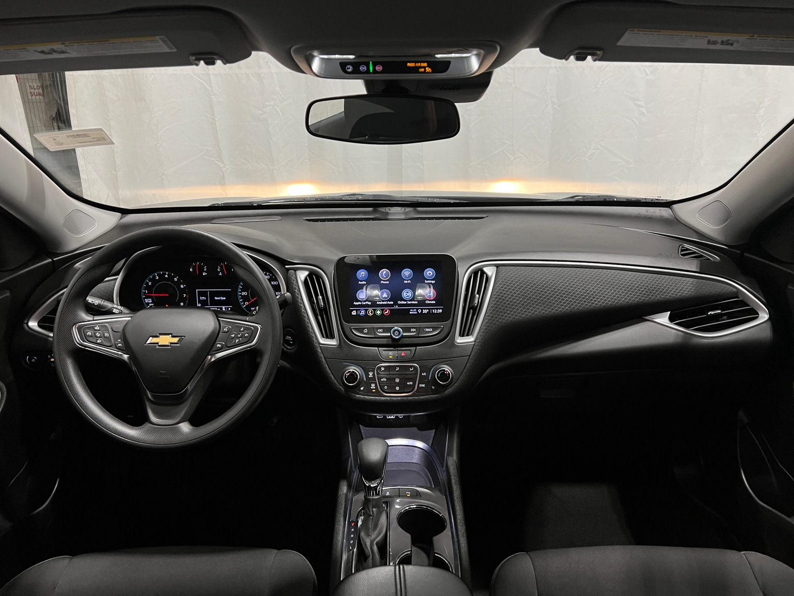 Thumbnail: 2024 Chevrolet Malibu - 3