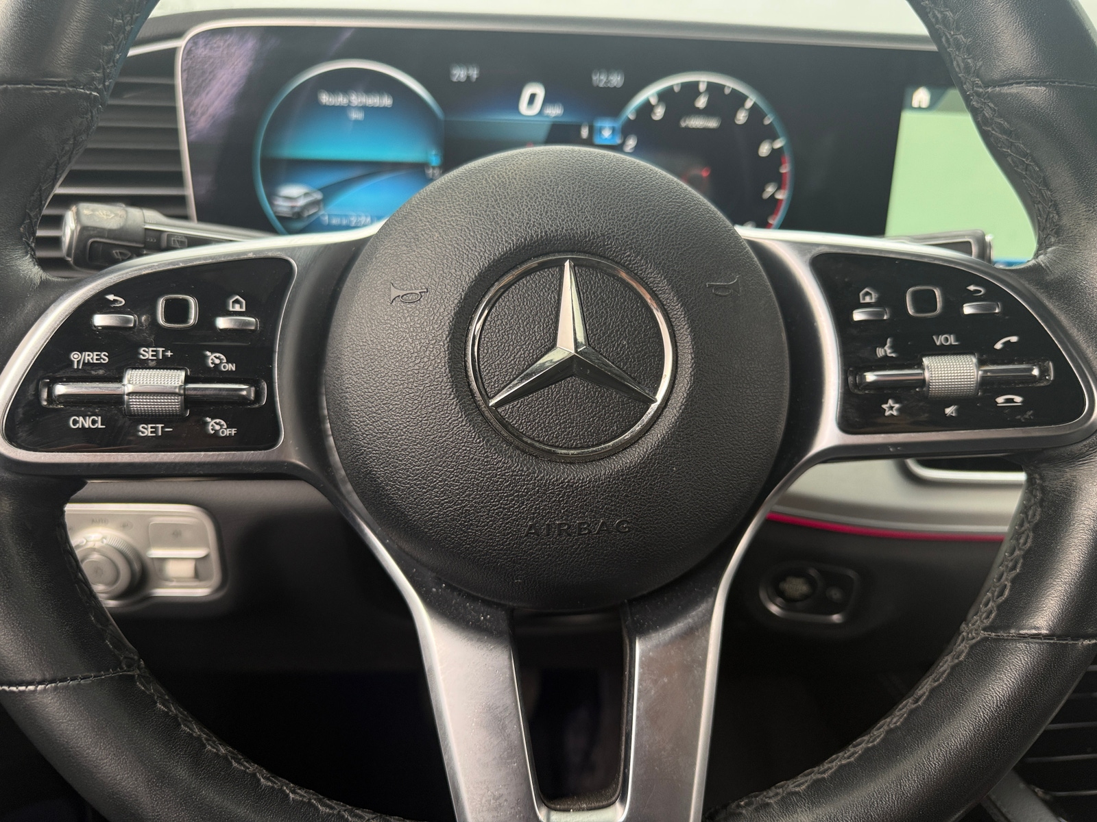 Thumbnail: 2022 Mercedes-Benz GLE - 4