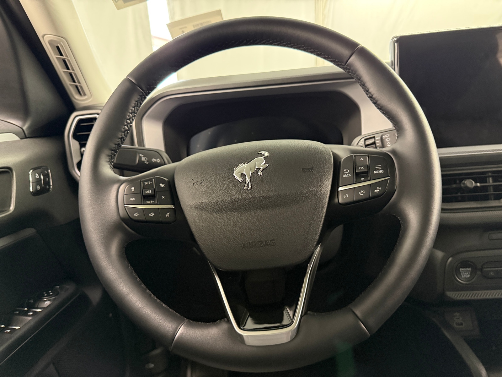 Thumbnail: 2025 Ford Bronco Sport - 5