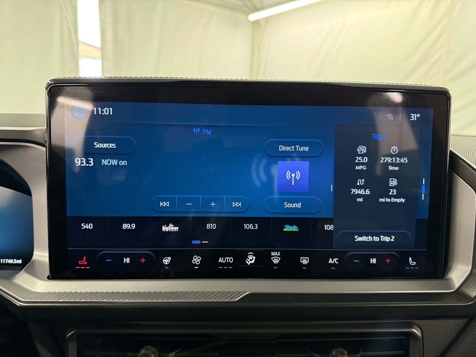 Thumbnail: 2025 Ford Bronco Sport - 4