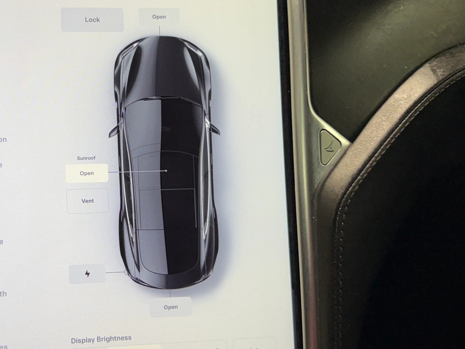 Thumbnail: 2016 Tesla Model S - 3