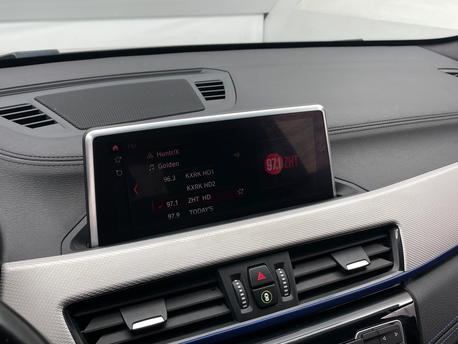 Thumbnail: 2020 BMW X1 - 3