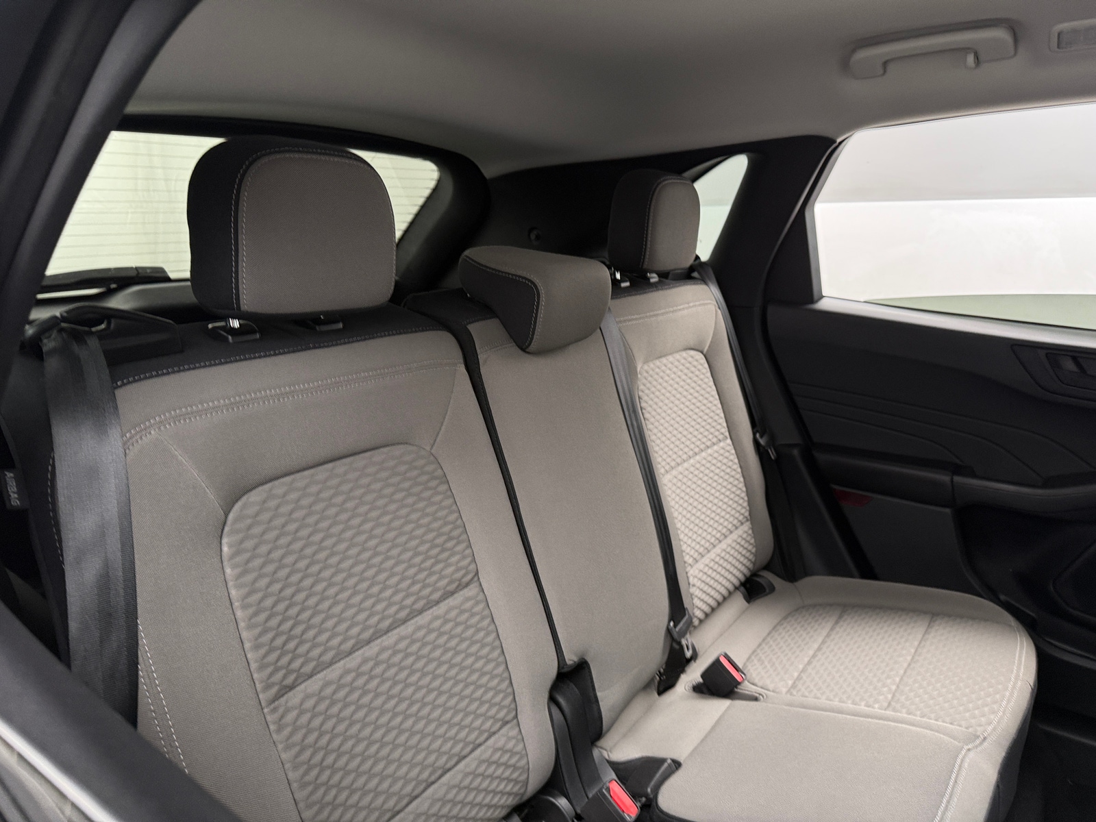 Thumbnail: 2022 Ford Escape - 6