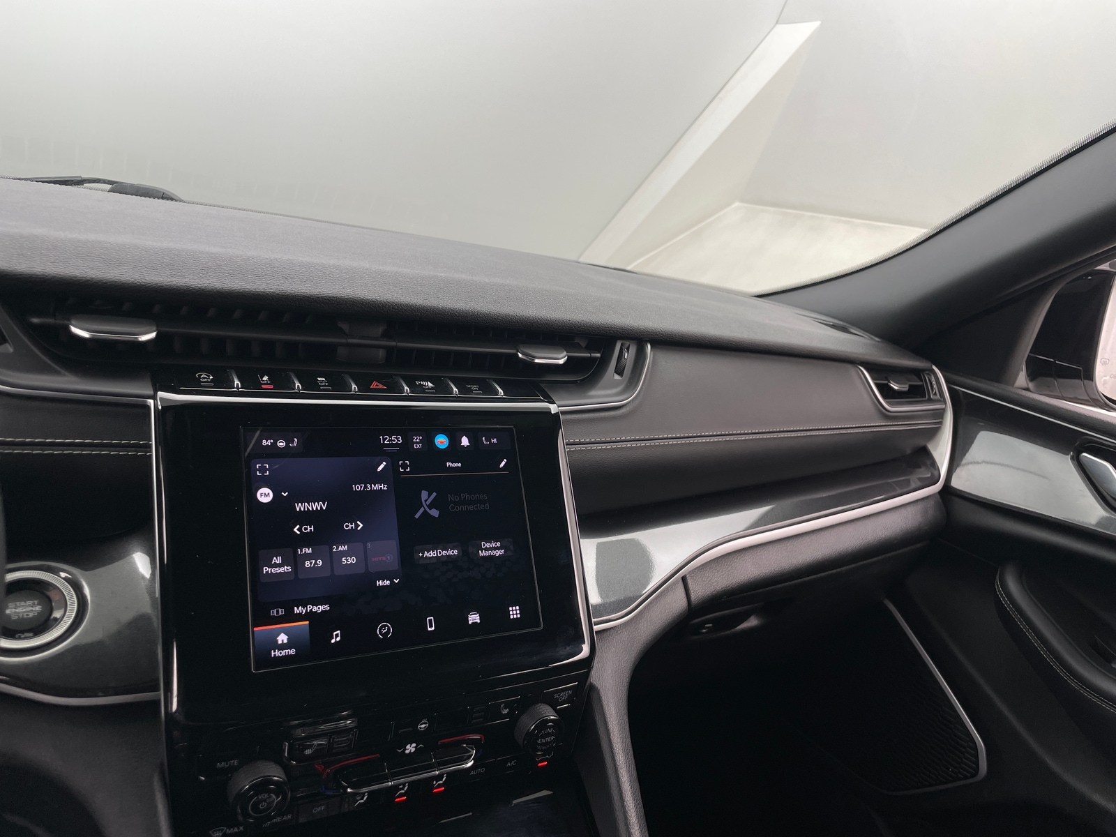 Thumbnail: 2021 Jeep Grand Cherokee L - 3