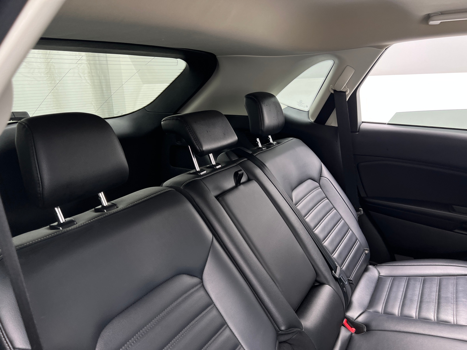 Thumbnail: 2023 Ford Edge - 5