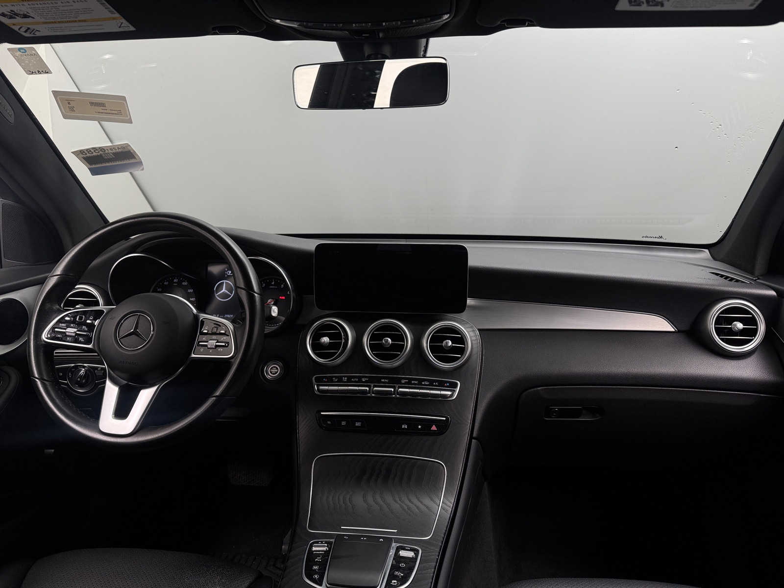 Thumbnail: 2021 Mercedes-Benz GLC - 2