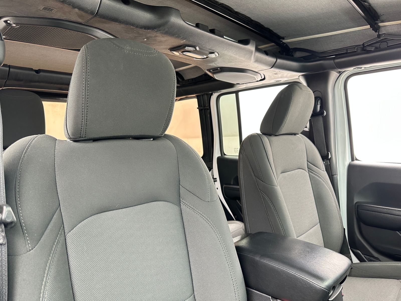 Thumbnail: 2018 Jeep Wrangler - 2