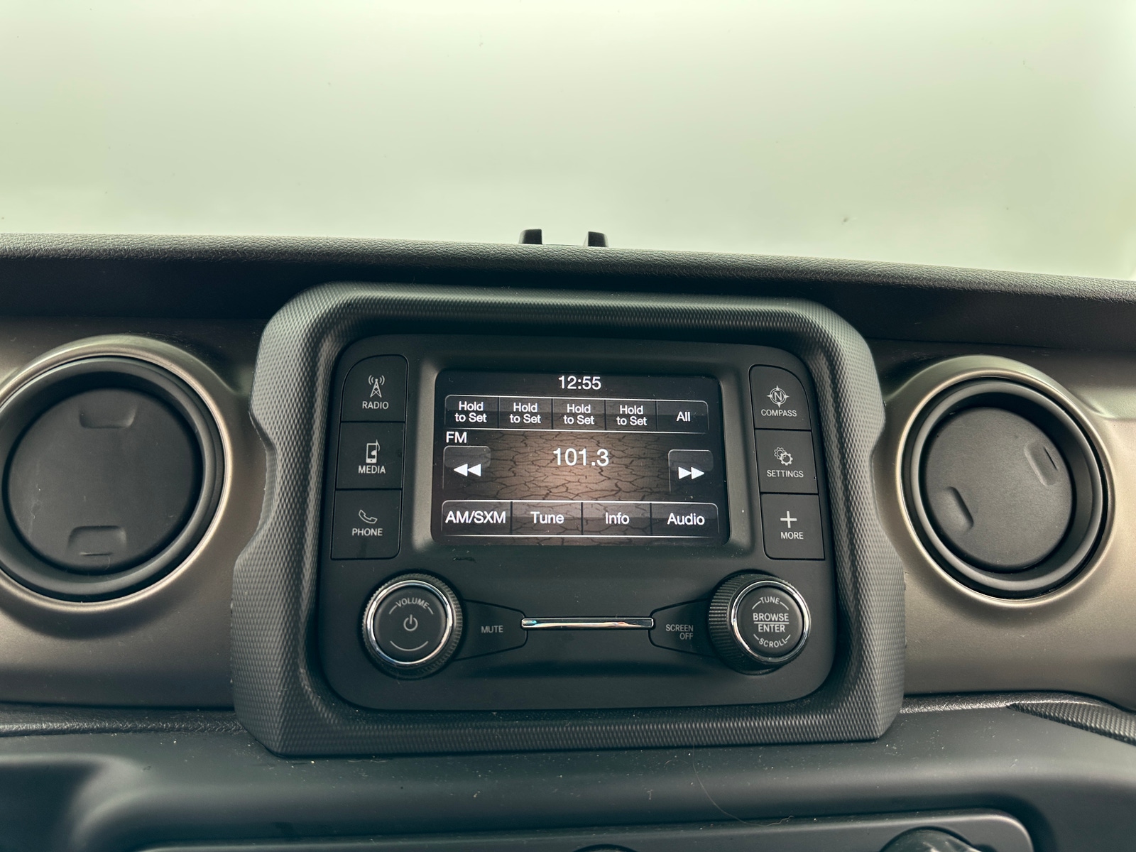 Thumbnail: 2018 Jeep Wrangler - 4