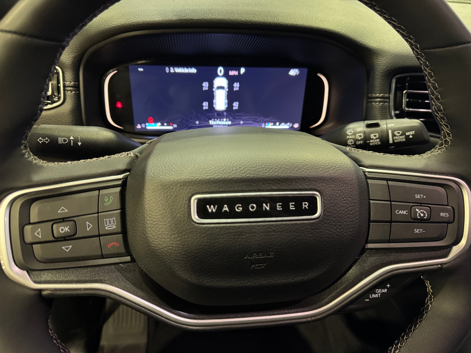 Thumbnail: 2024 Jeep Wagoneer - 4