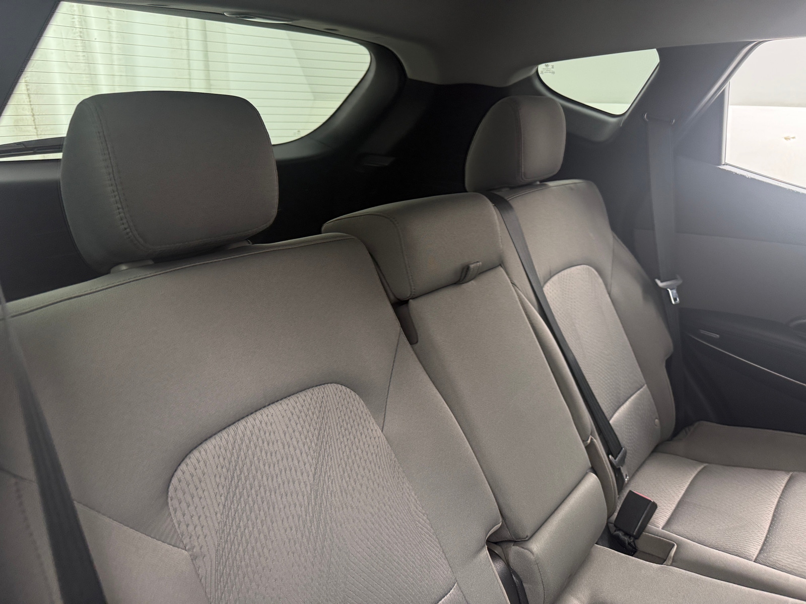 Thumbnail: 2017 Hyundai Santa Fe - 6