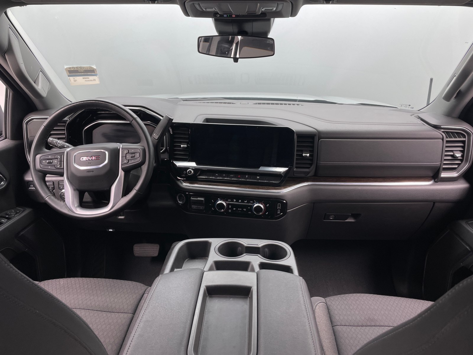 Thumbnail: 2024 GMC Sierra 1500 - 3