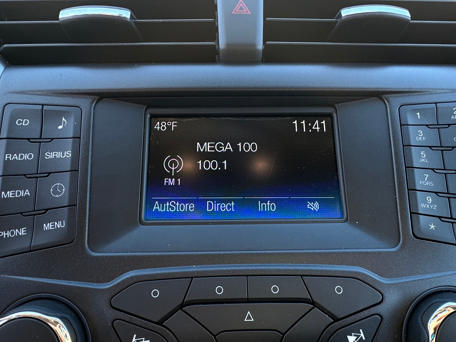 Thumbnail: 2017 Ford Fusion - 4