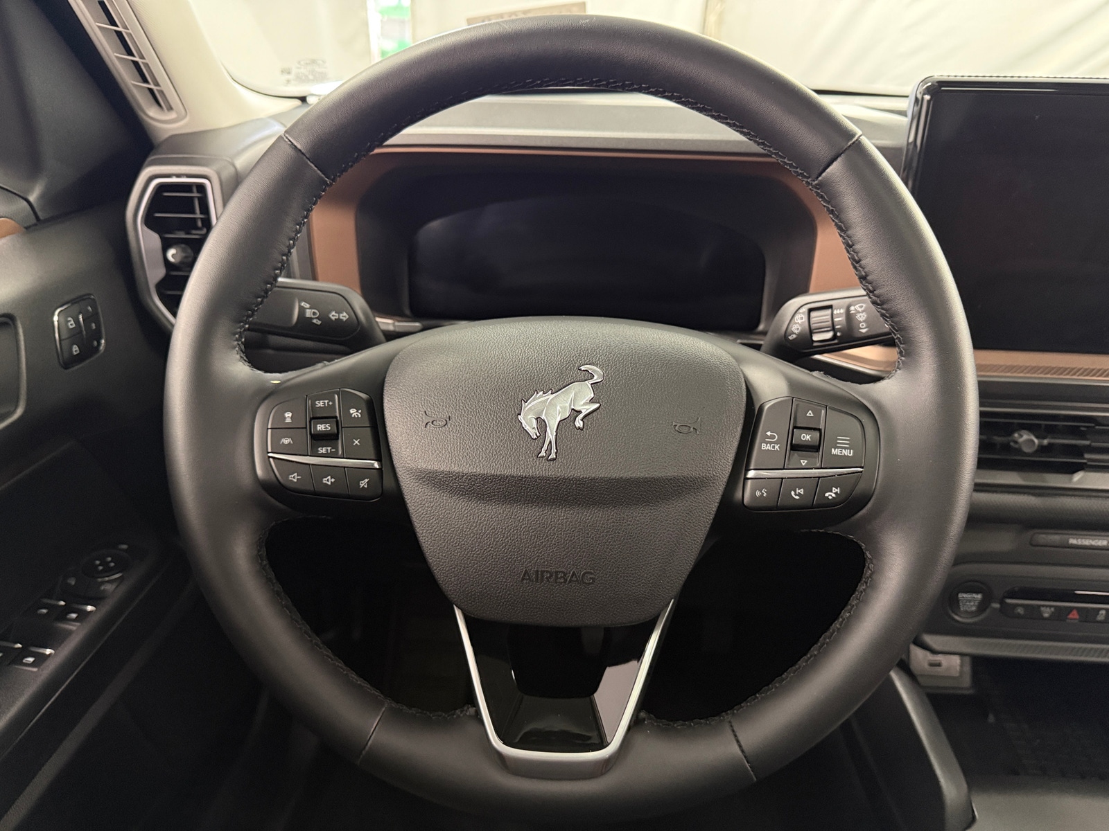 Thumbnail: 2025 Ford Bronco Sport - 4