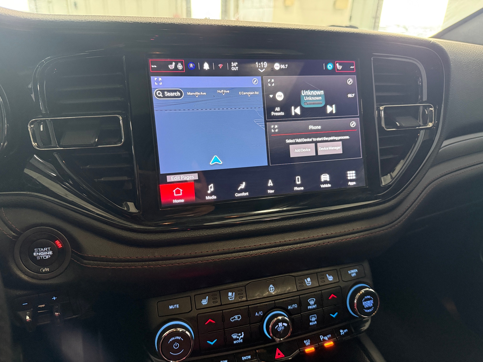 Thumbnail: 2021 Dodge Durango - 3