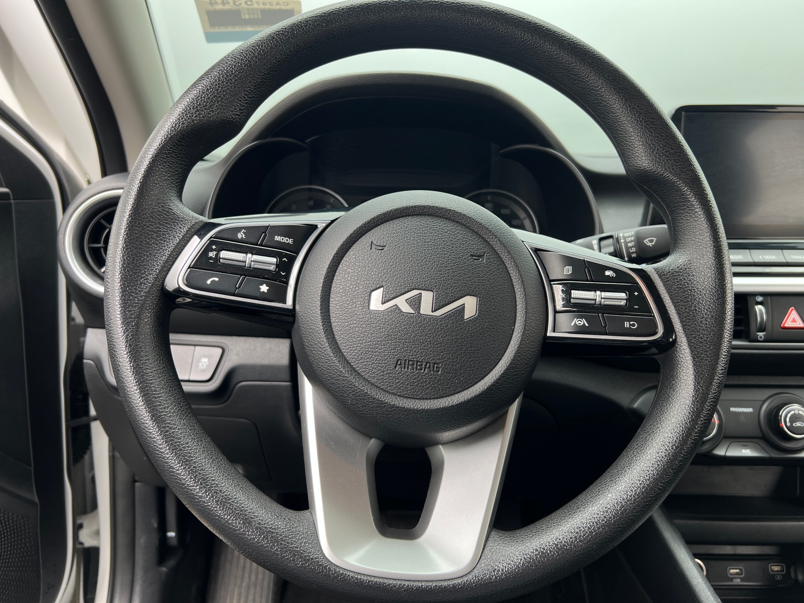 Thumbnail: 2024 Kia Forte - 5