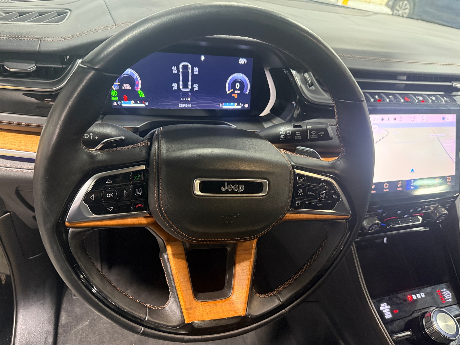 Thumbnail: 2022 Jeep Grand Cherokee - 4