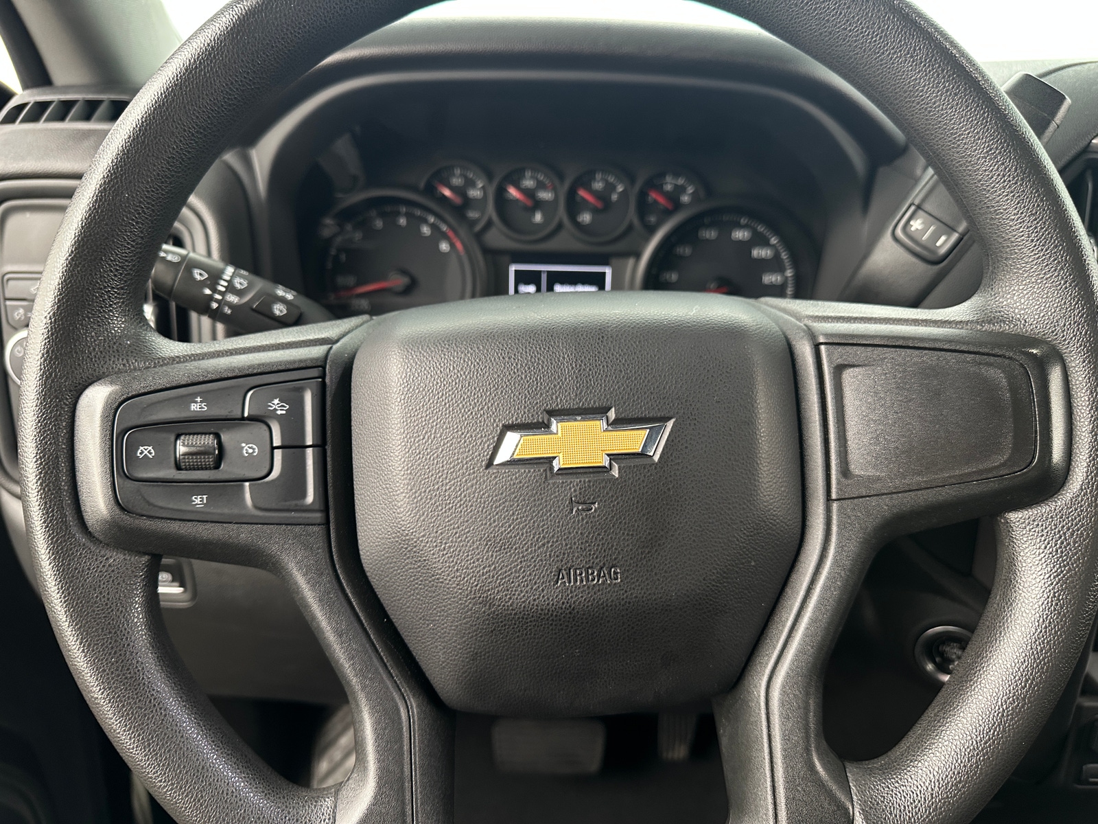 Thumbnail: 2023 Chevrolet Silverado 1500 - 5